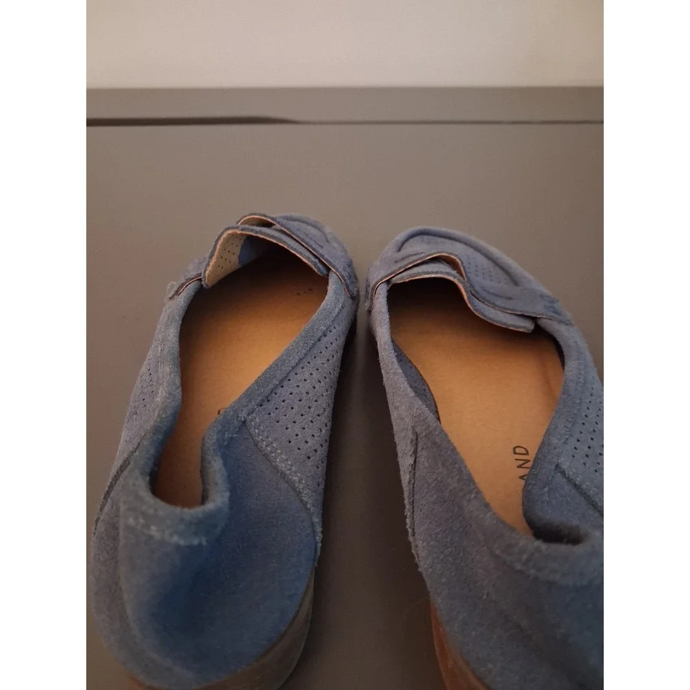 Lucky Brand Blue Suede Perforated Penny Loafers Size 7.5M Low Stacked Heel